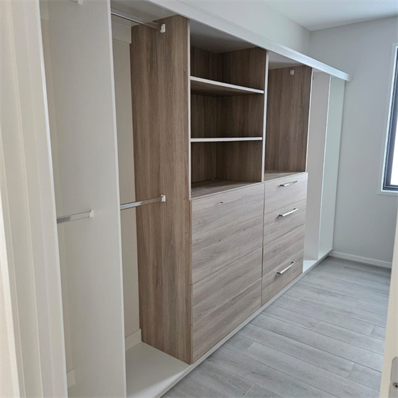 COLOURED WARDROBES FINISHES