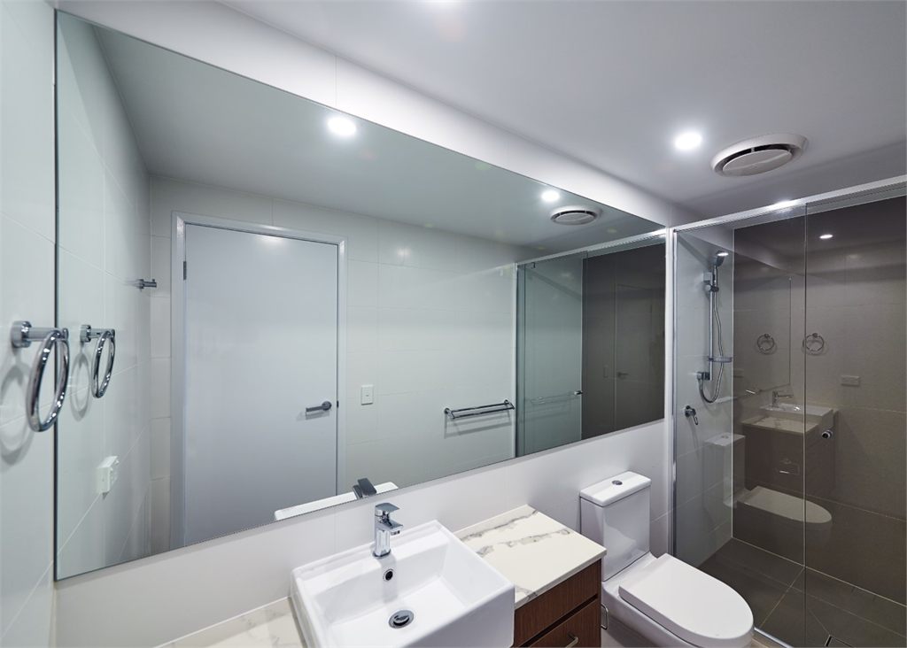 Frameless Mirrors