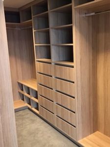 Natural Oak Walk In Wardrobe