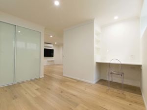 136-Civic-Glass-bathroom-project-8-of-8