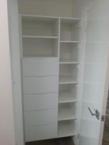 drawer-unit-with-shelves