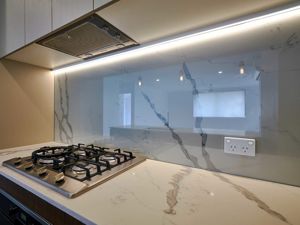 Digitally-Printed-Glass-Splashback