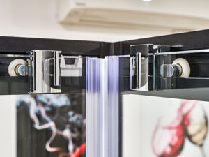 Frameless10mmSliding-Opto-CivisShowroom3