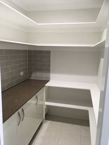 WhiteBoardShelvingforLaundryAreaMaximisingYourStorageSpace-DarranHeppleston