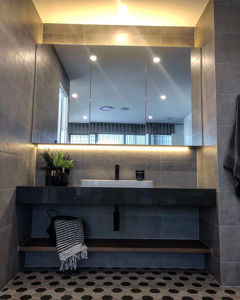 Shavingcabinet3doormirror