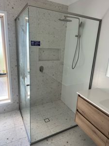 6mmInlinebrushednickelframehardwareenduroshield-privatehome