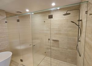 Product-ShowerScreens-10mmHinged5