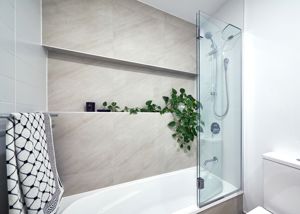 Product-ShowerScreen_10mmFrameless_FixAndSwing2