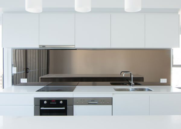 MirrorMax Splashbacks