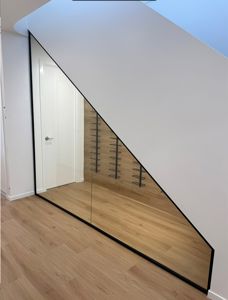 wine cellar j536017