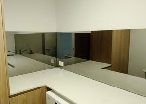 Splashbacks_Grey_MirrorMax_LShape