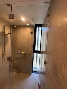 ShowerScreens_10mmHinged_BrishedNickelHardware_Front