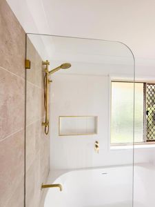 10mm_Panels_GoldHardware_RadiusCorner_MavBuilding