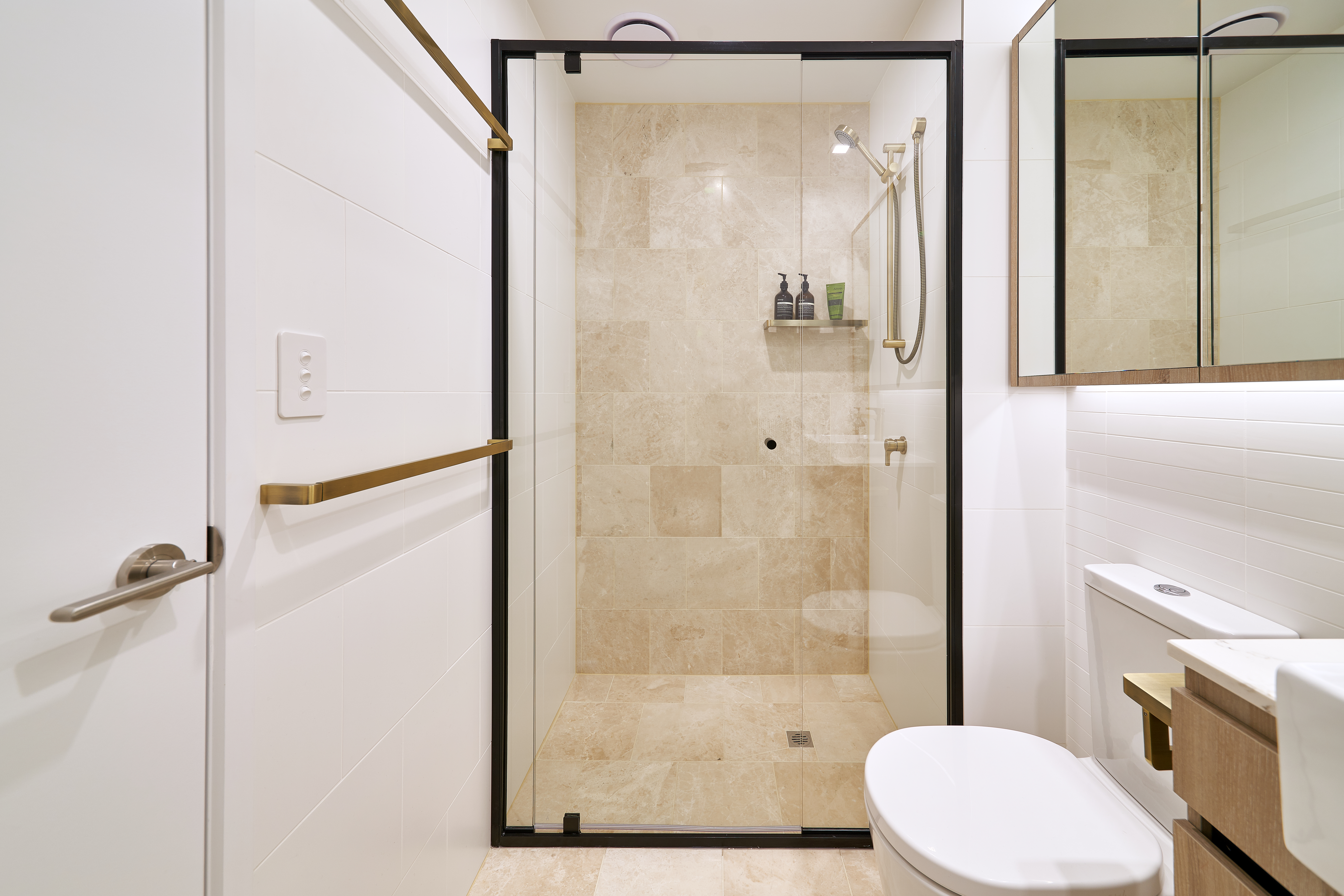 6mm Inline Shower Screens
