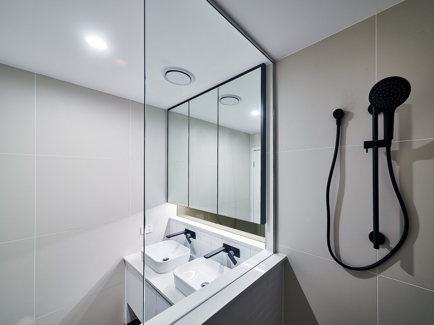 10mm Shower Screen Panels